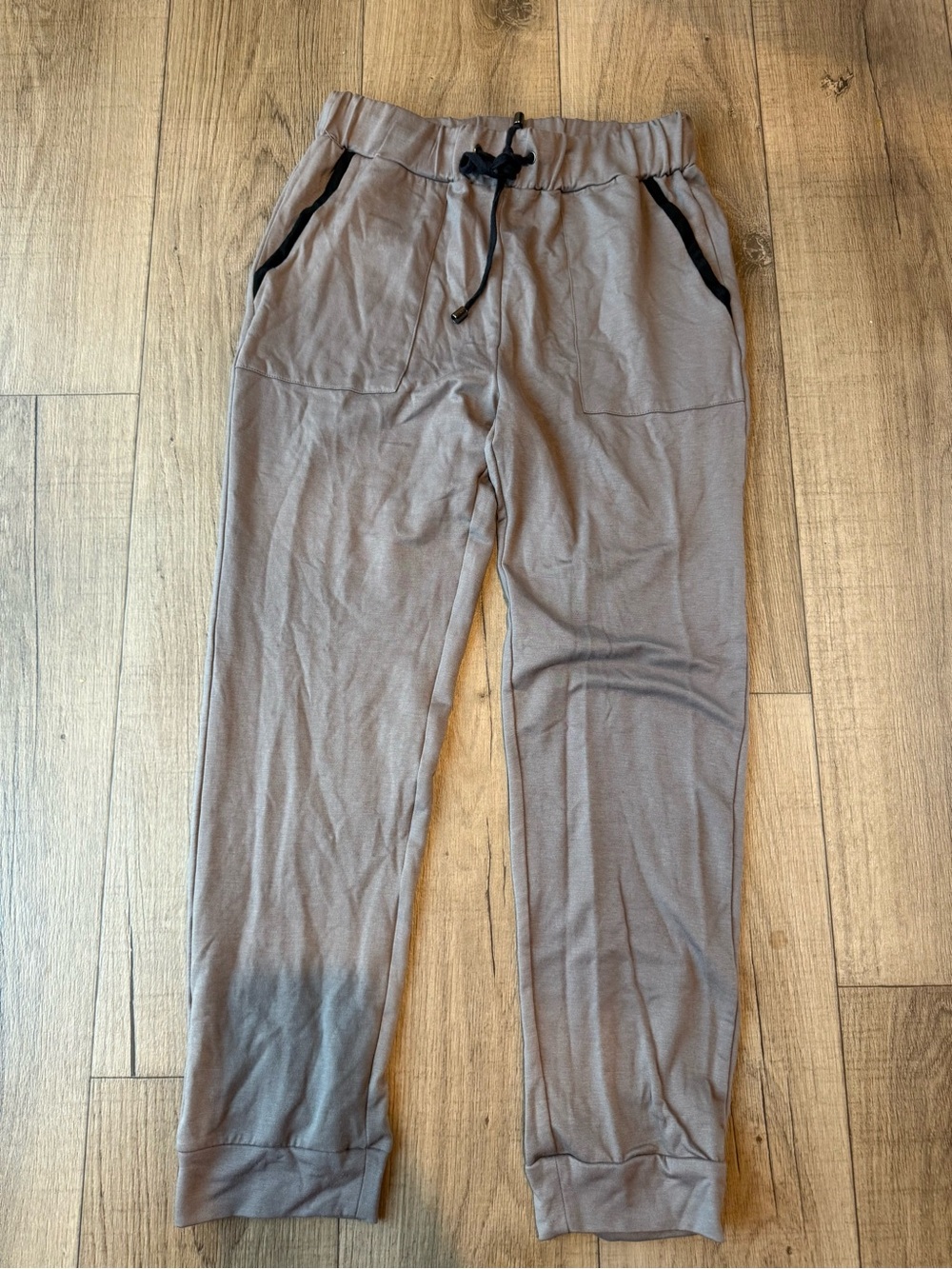 KEREN hart Women's Taupe Drawstring Jogger Pants with Black Trim